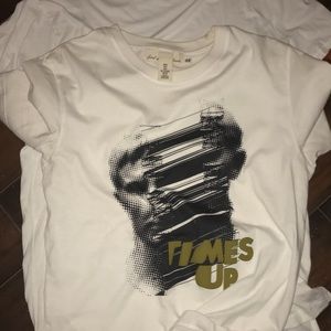 H&M GRAPHIC T